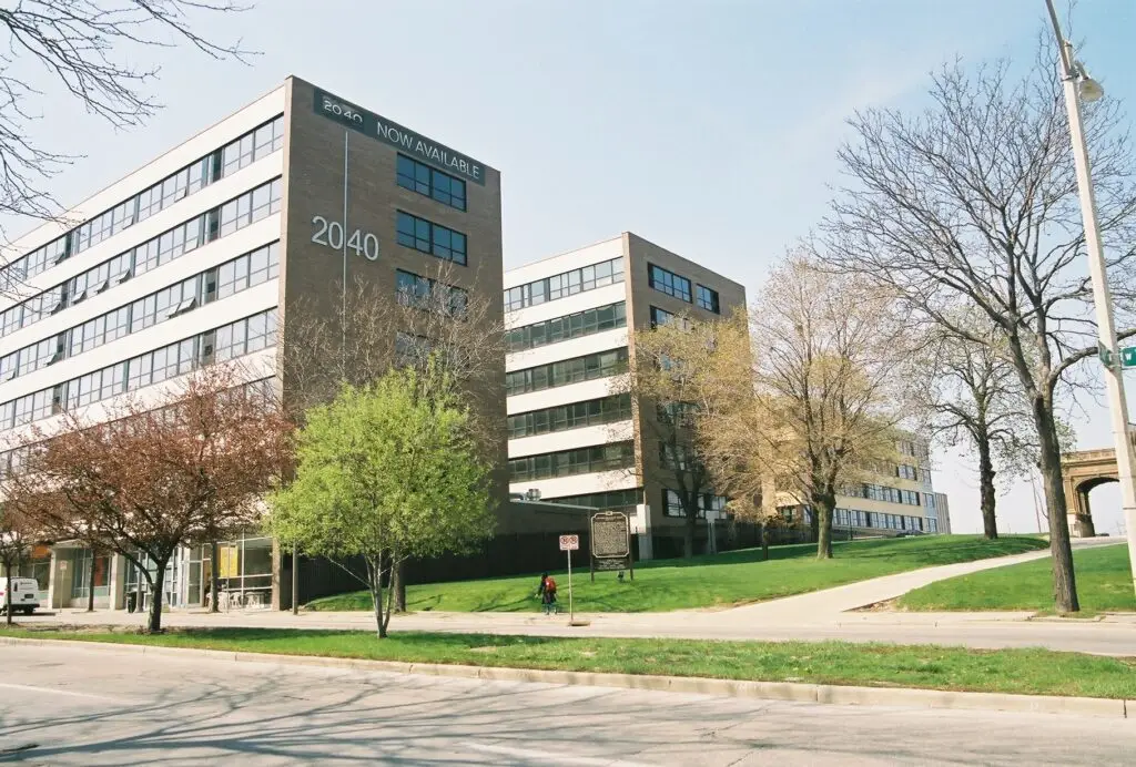 Roman Electric | 2040 Lofts